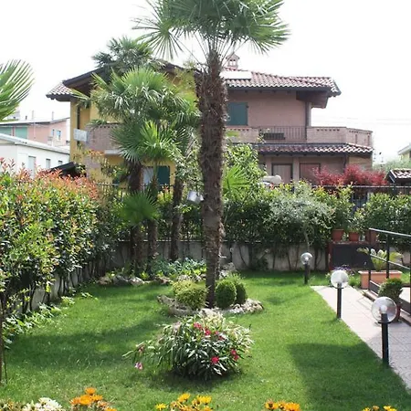 Mi Casa Pensjonat Osio Sotto
